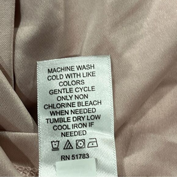 Maurice’s Floral Dusty Pink v-neck Maxi Dress with Short sleeves - Picture 11 of 14